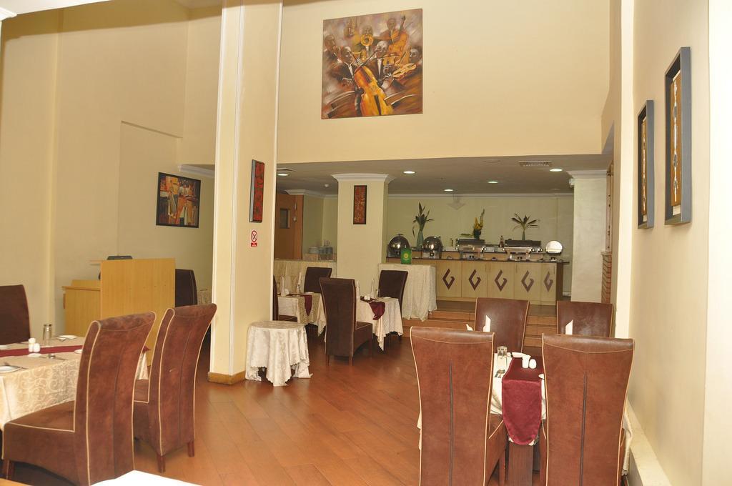 Westown Hotel لاغوس المظهر الخارجي الصورة